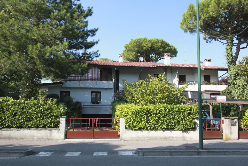Villa Renata Lignano Sabbiadoro Room photo